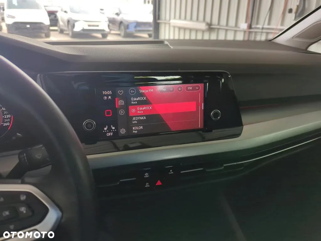 Volkswagen Golf VIII 2.0 TDI Life - 9