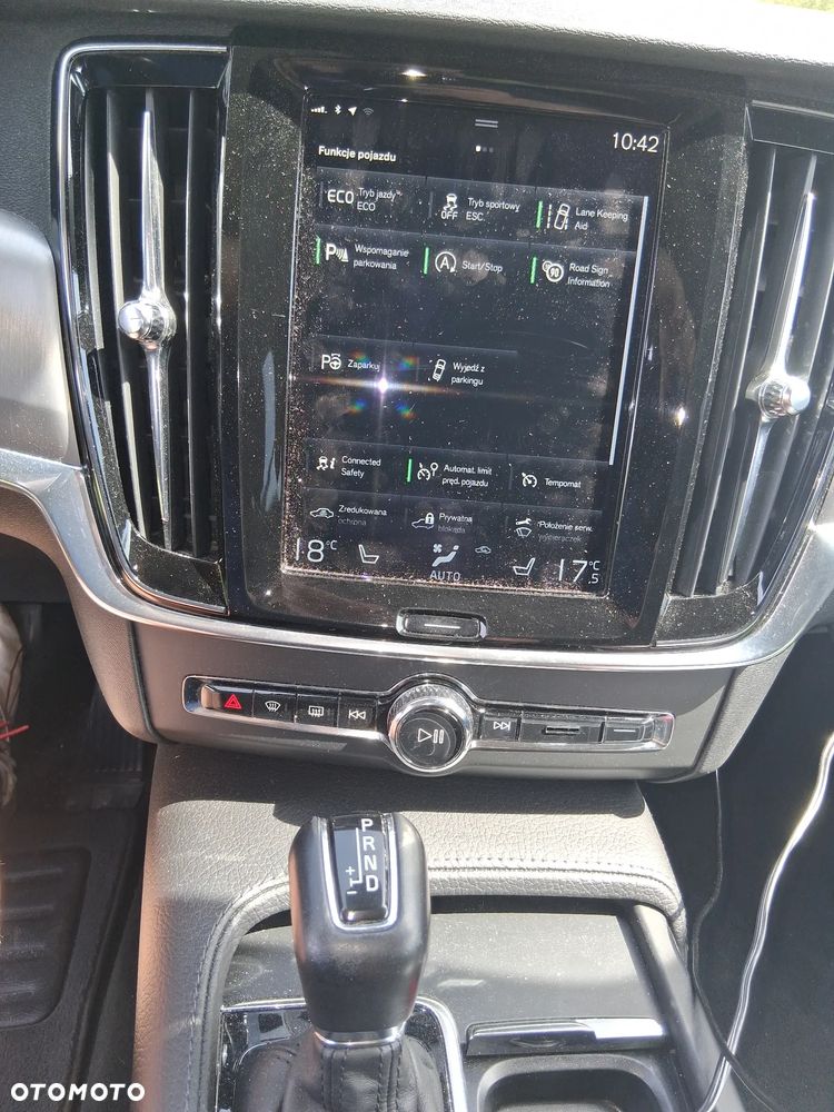 Volvo V90 D3 Geartronic Momentum Pro - 16