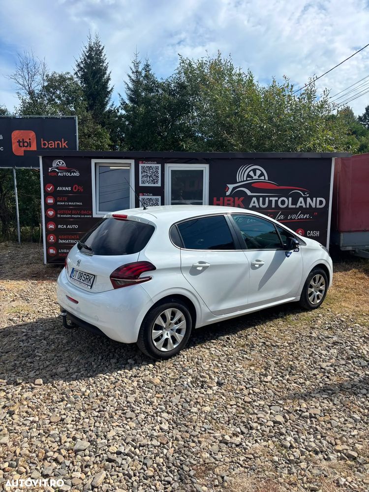 Peugeot 208 1.2 L PureTech Access - 4