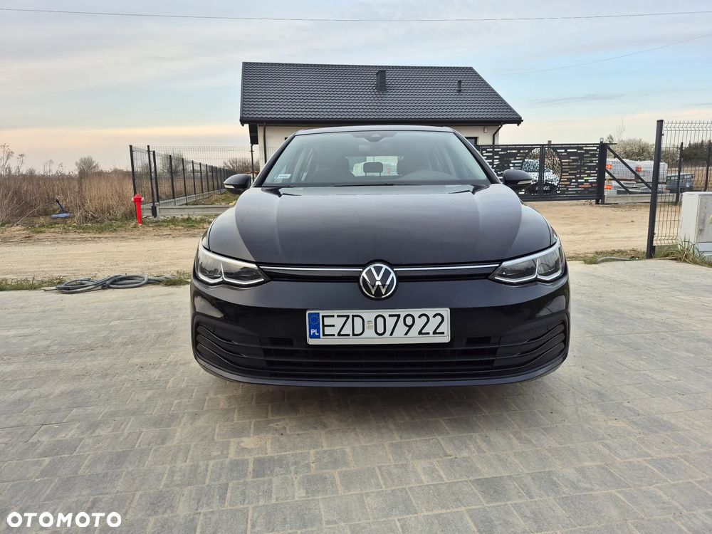 Volkswagen Golf 1.0 TSI Life - 1