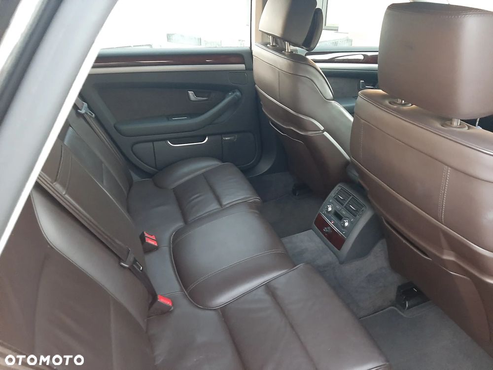 Audi A8 3.0 TDI DPF quattro - 8