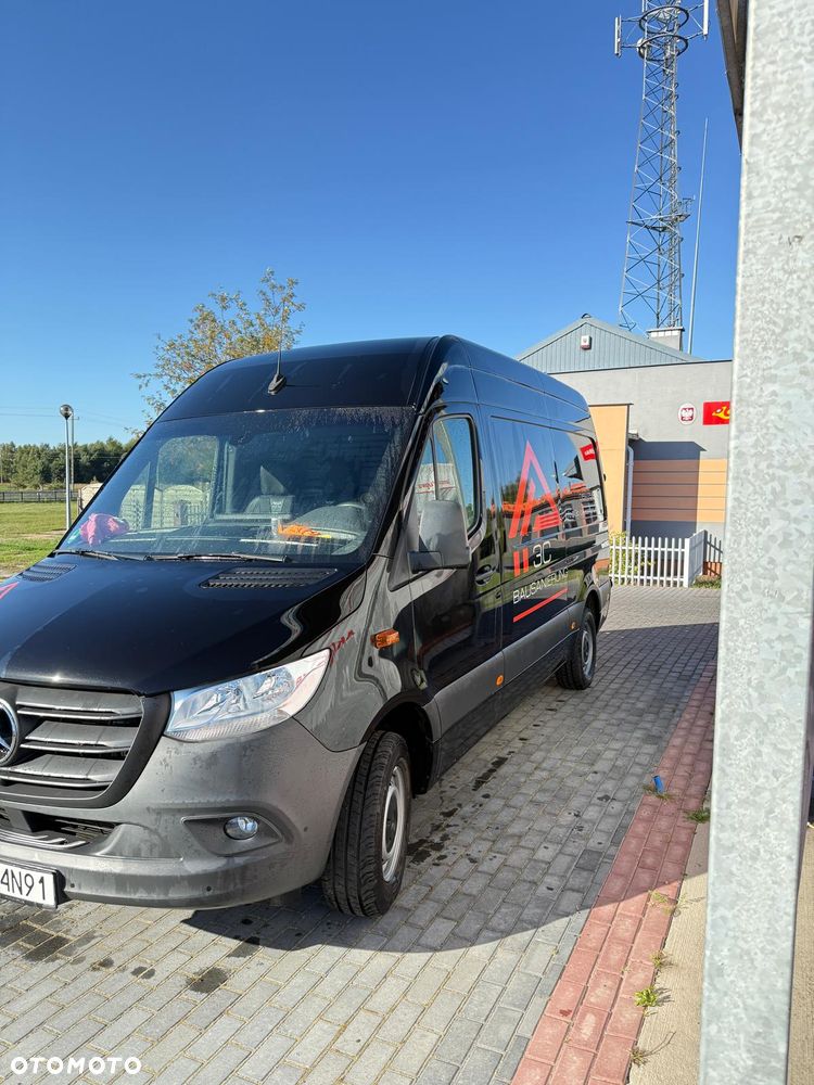 Mercedes-Benz Sprinter - 5