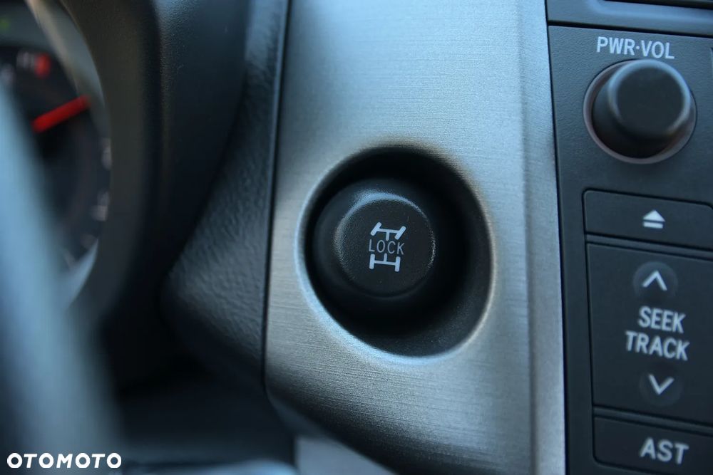 Toyota RAV4 2.0 VVT-i Prestige - 34