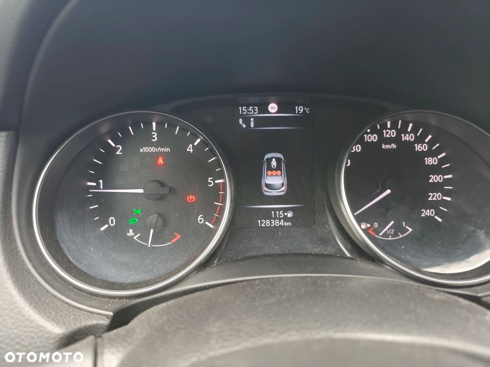 Nissan Qashqai 1.6 DCi Tekna+ - 10