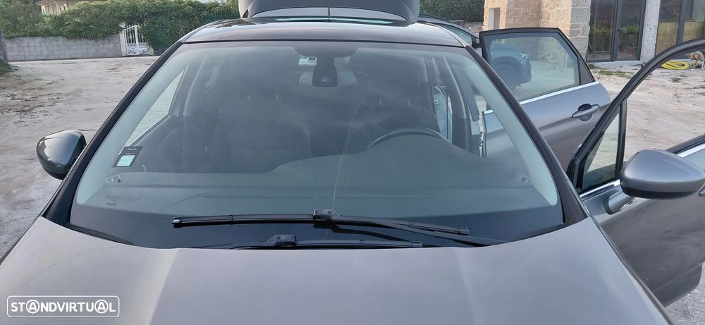 Citroën C4 HDi 90 Attraction - 6