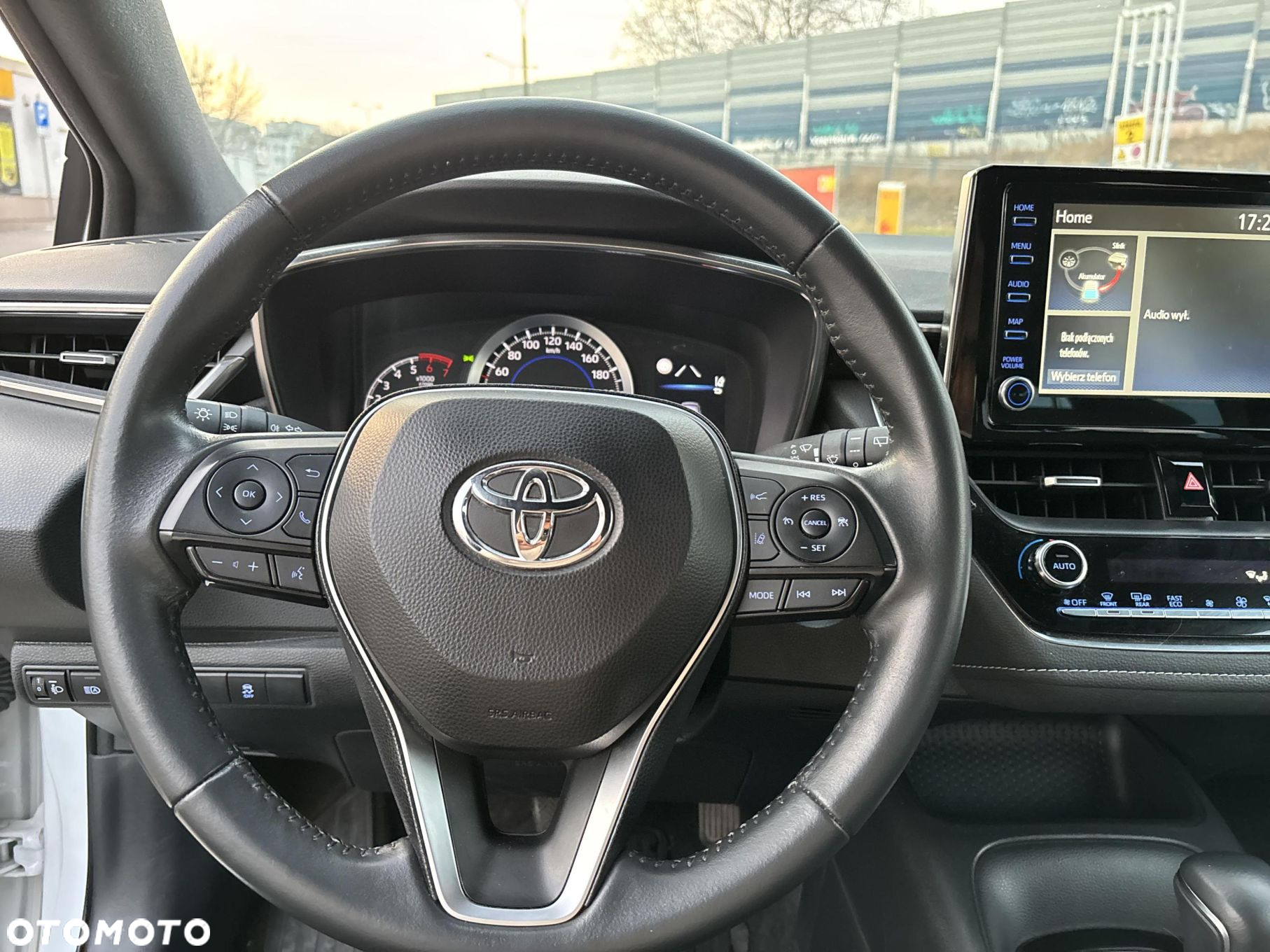 Toyota Corolla - 16