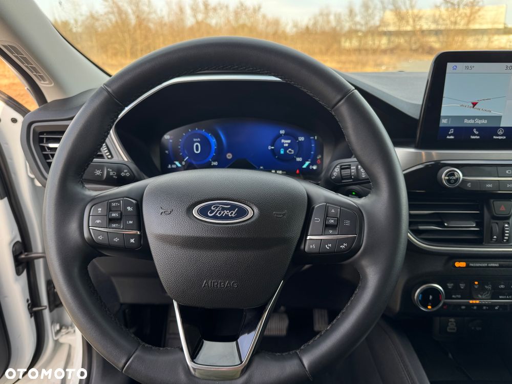 Ford Kuga 2.5 FHEV FWD Titanium - 6