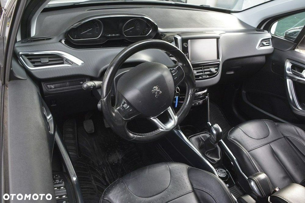 Peugeot 2008 1.6 VTi Allure - 11