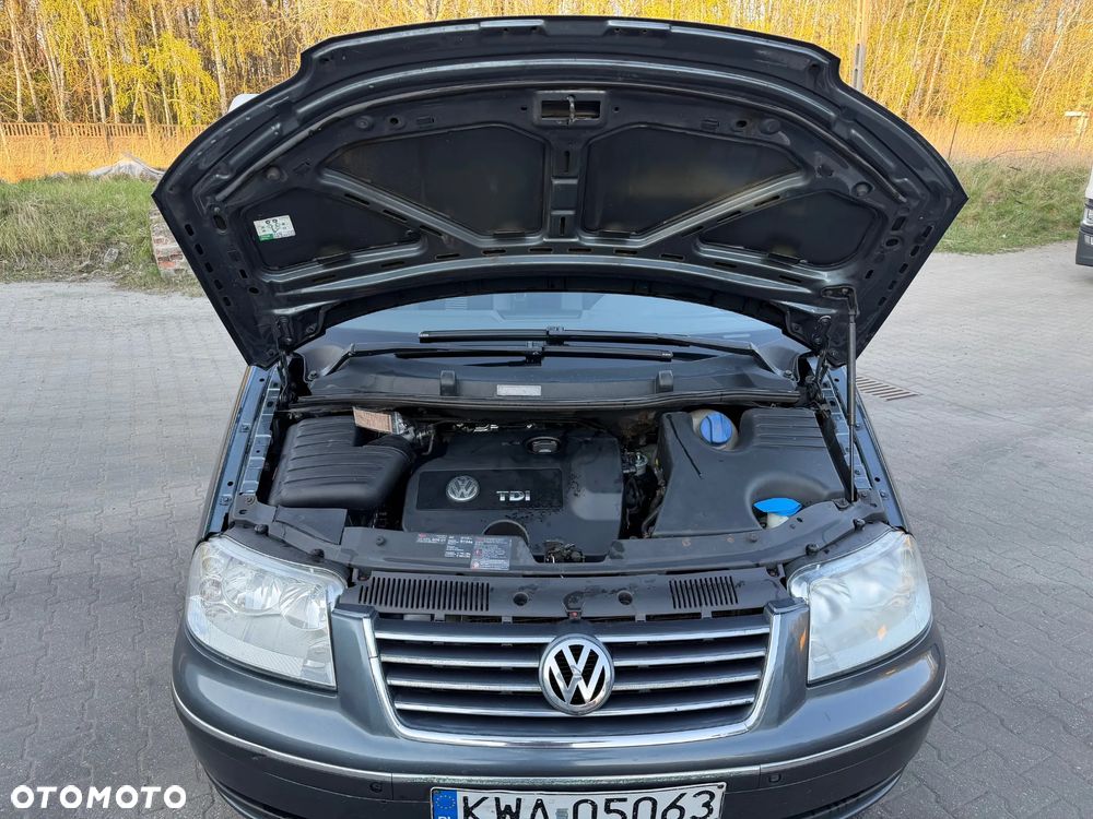 Volkswagen Sharan 1.9 TDI Comfortline Family - 23