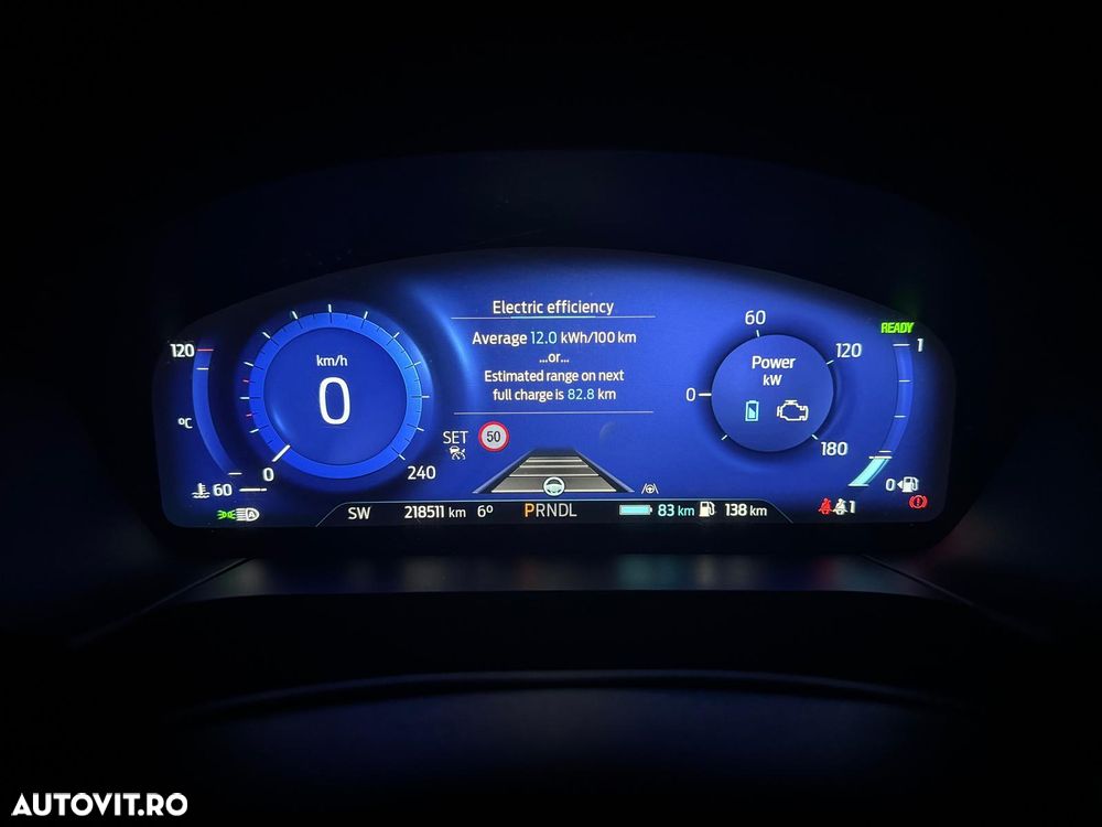 Ford Kuga 2.5 Duratec PHEV ST-LINE X - 11