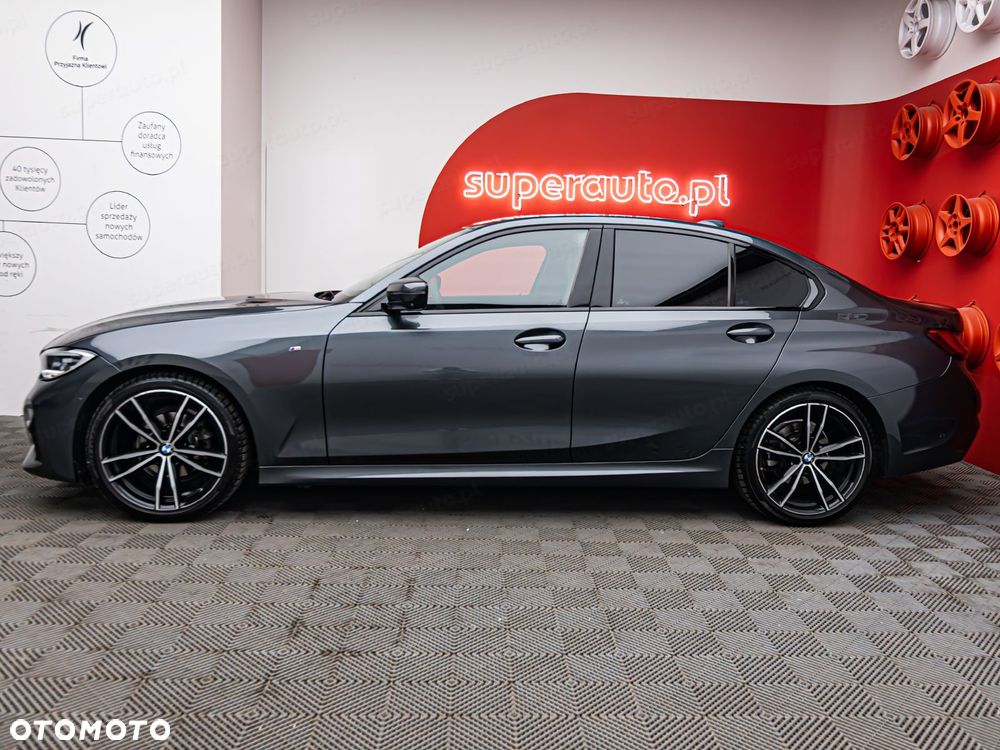 BMW Seria 3 318d M Sport Shadow - 5