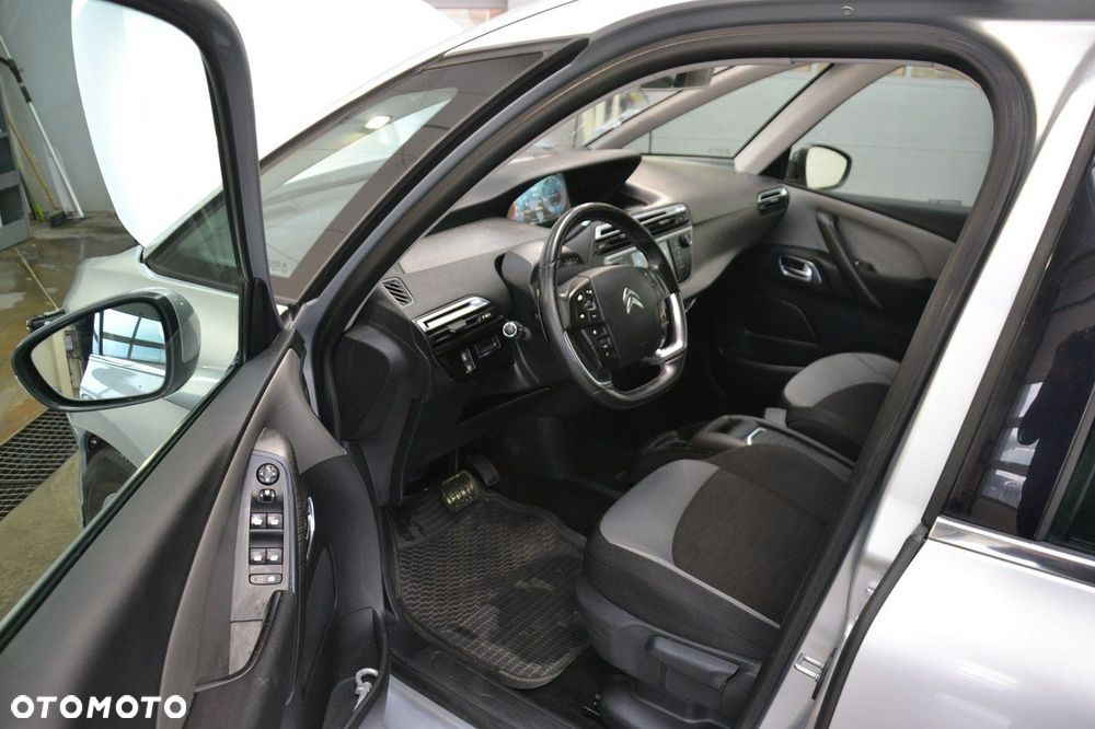 Citroën C4 Picasso - 18