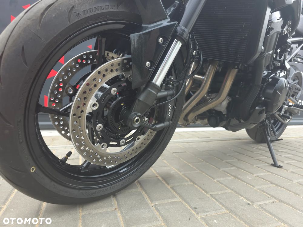 Kawasaki Z 900 - 34