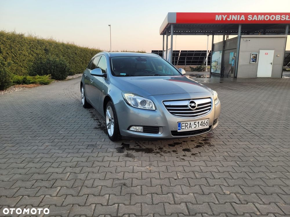 Opel Insignia - 1
