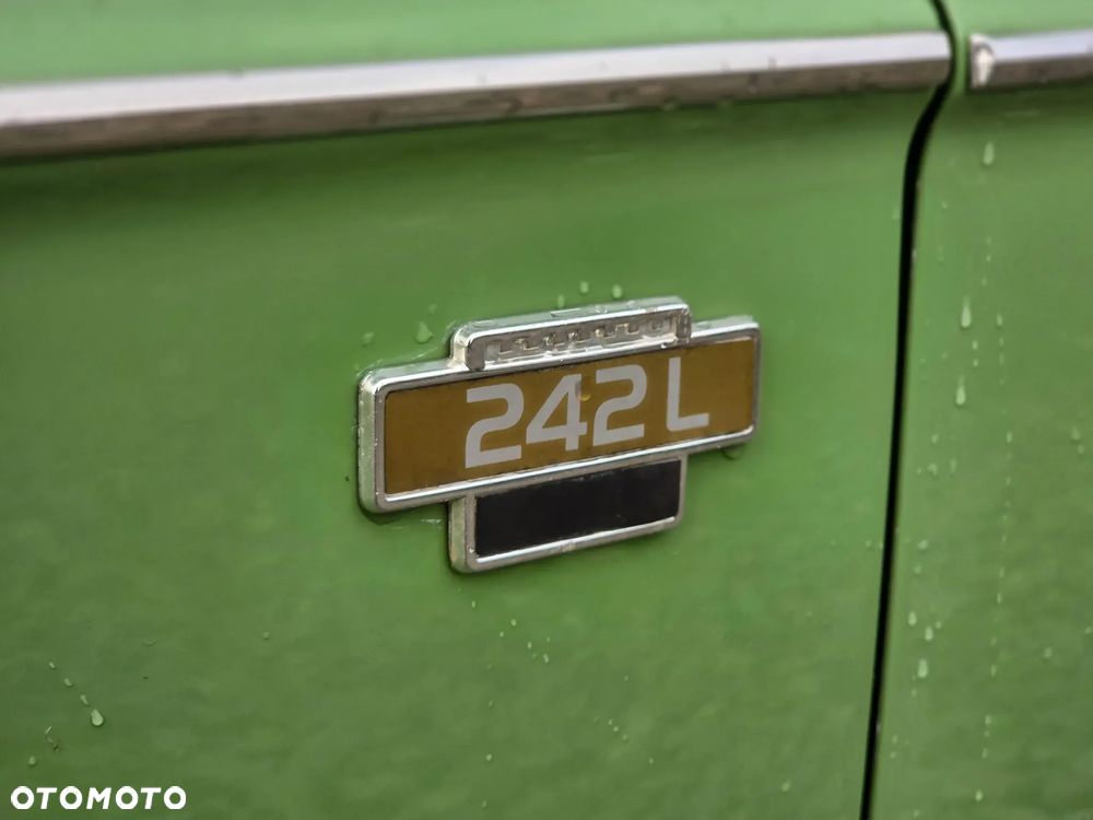 Volvo Seria 200 - 26