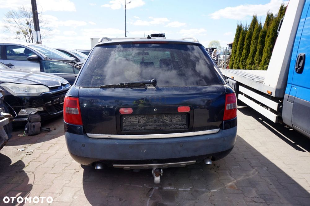 AUDI A6 C5 LIFT KOMBI 2003 LZ5Q 2.5 TDI AKE 180KM EYJ GRANATOWY na części - 4