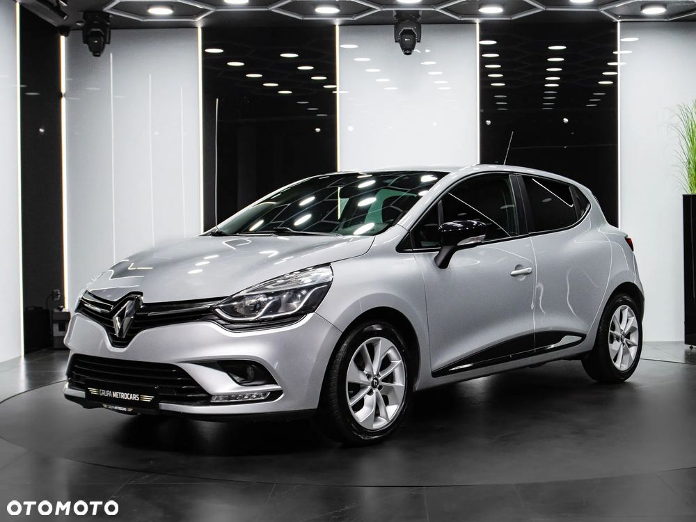 Renault Clio - 2