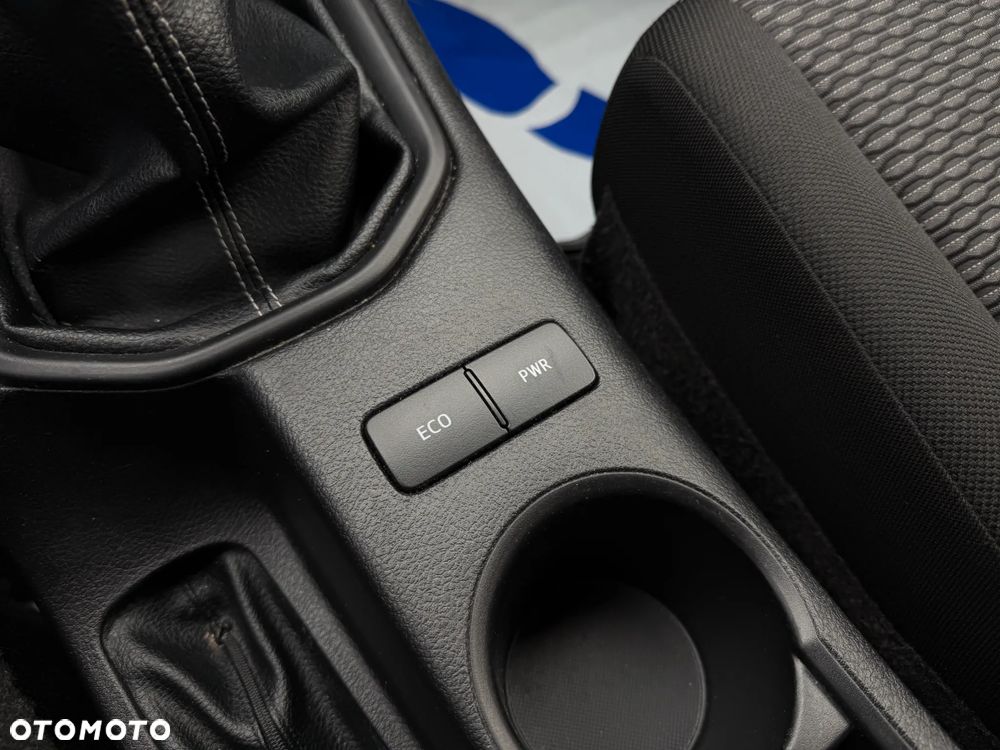 Toyota Hilux 2.4 D-4D Double Cab DLX 4x4 - 25