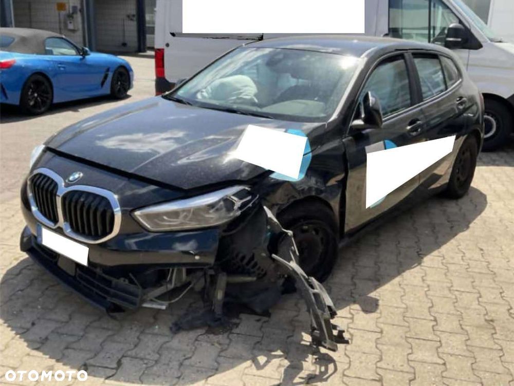 BMW Seria 1 116i - 10