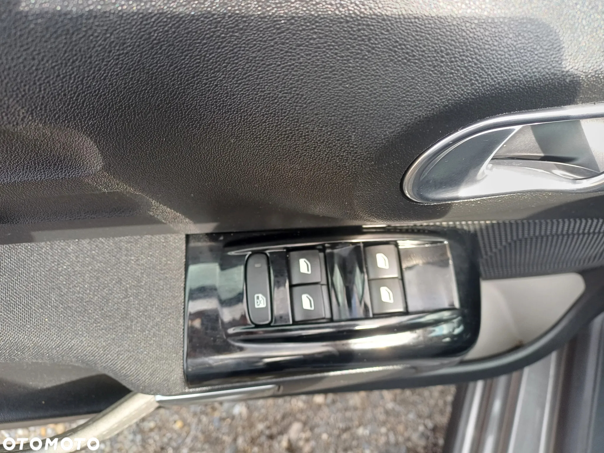 Citroën C3 1.2 PureTech GPF Shine S&S EAT6 - 13