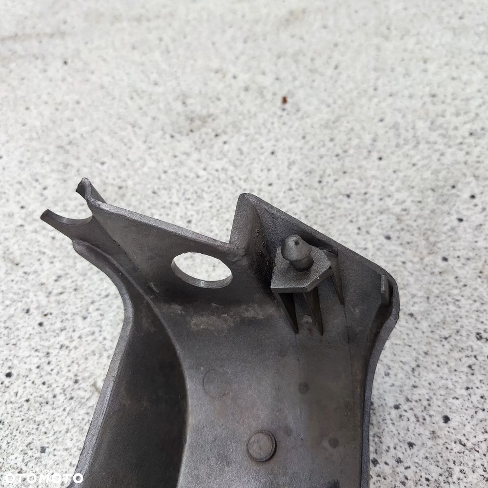 Owiewka, osłona tył, zadupek, łącznik zadupka Suzuki GSX-F 750 GSXF 750 - 6