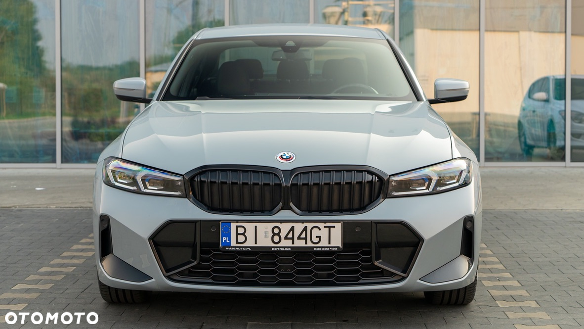 BMW Seria 3 318d M Sport - 4
