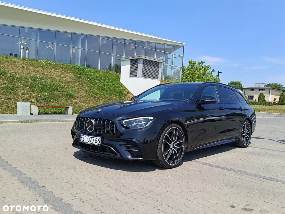 Mercedes-Benz Klasa E AMG 53 4-Matic+ - 3