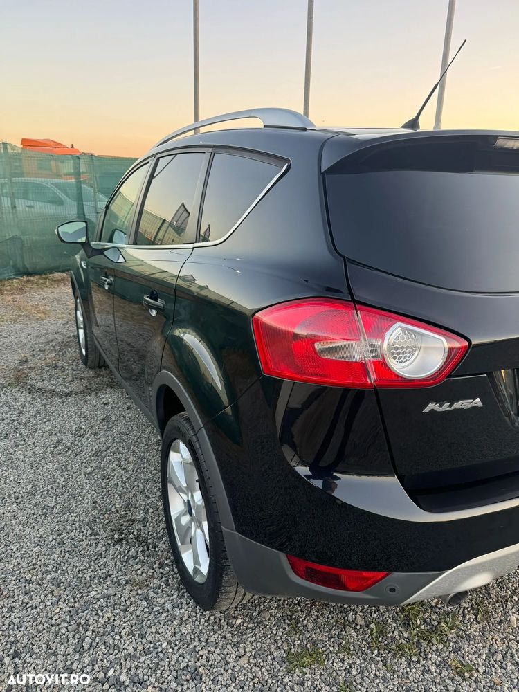 Ford Kuga - 11