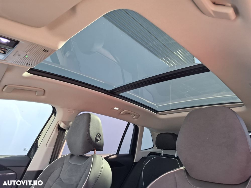 Volkswagen Tiguan 2.0 TDI DSG 4Motion Elegance - 6