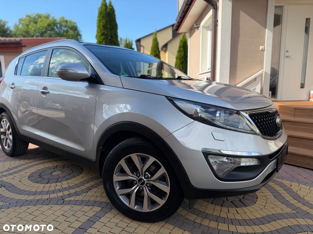 Kia Sportage 1.7 CRDI 2WD Dream-Team Edition - 4