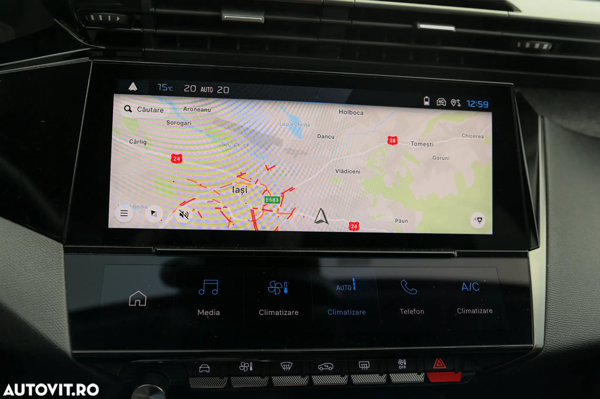 Peugeot 308 1.2 L PureTech Turbo S&S EAT8 Allure Pack - 12