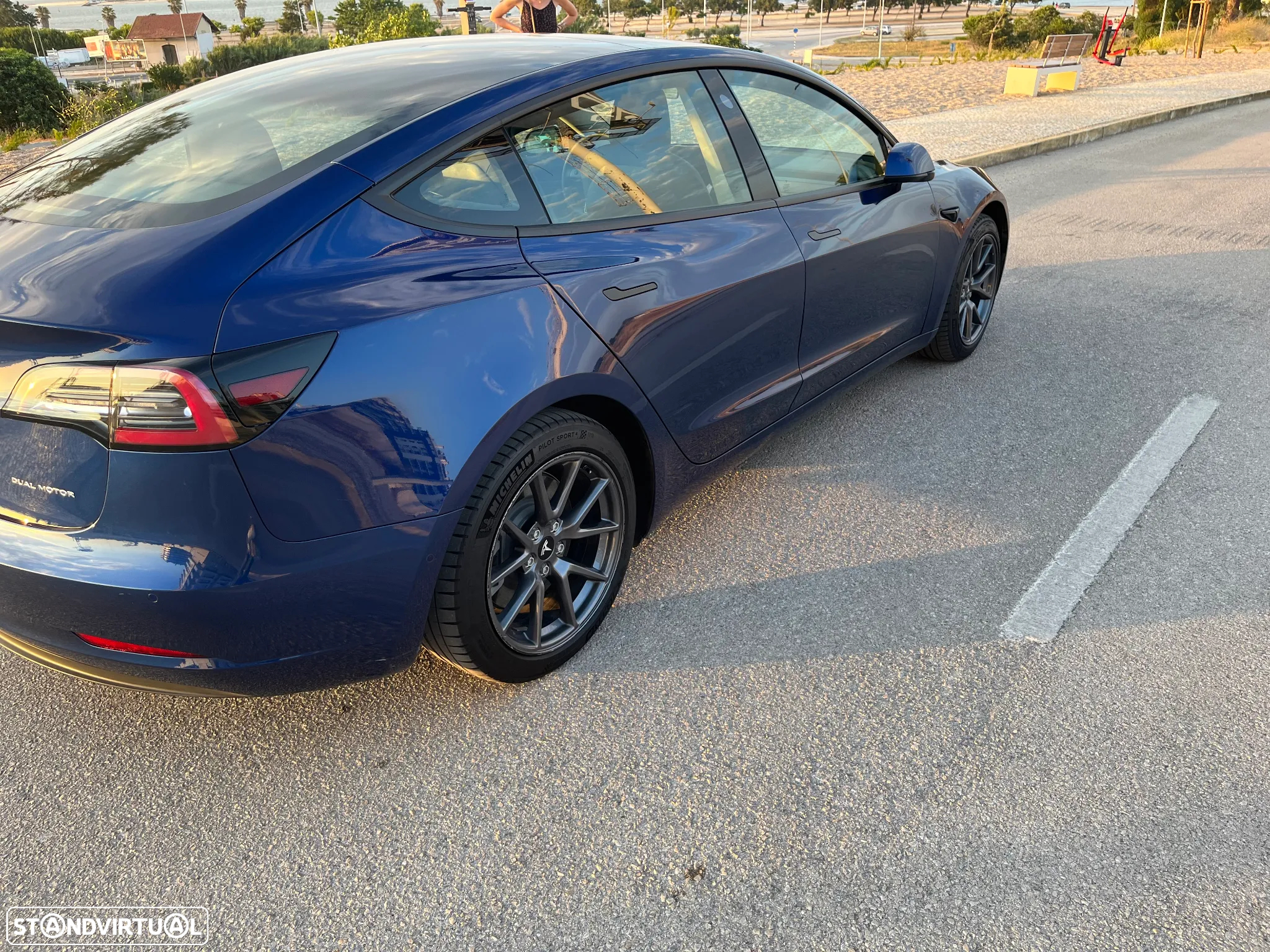 Tesla Model 3 - 7