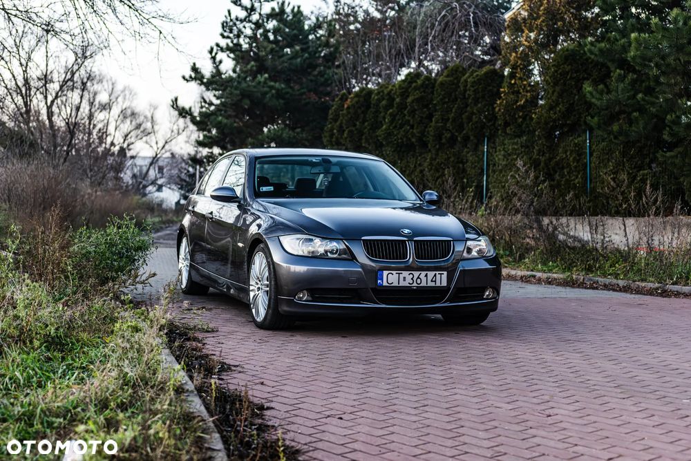 BMW Seria 3 320d - 3