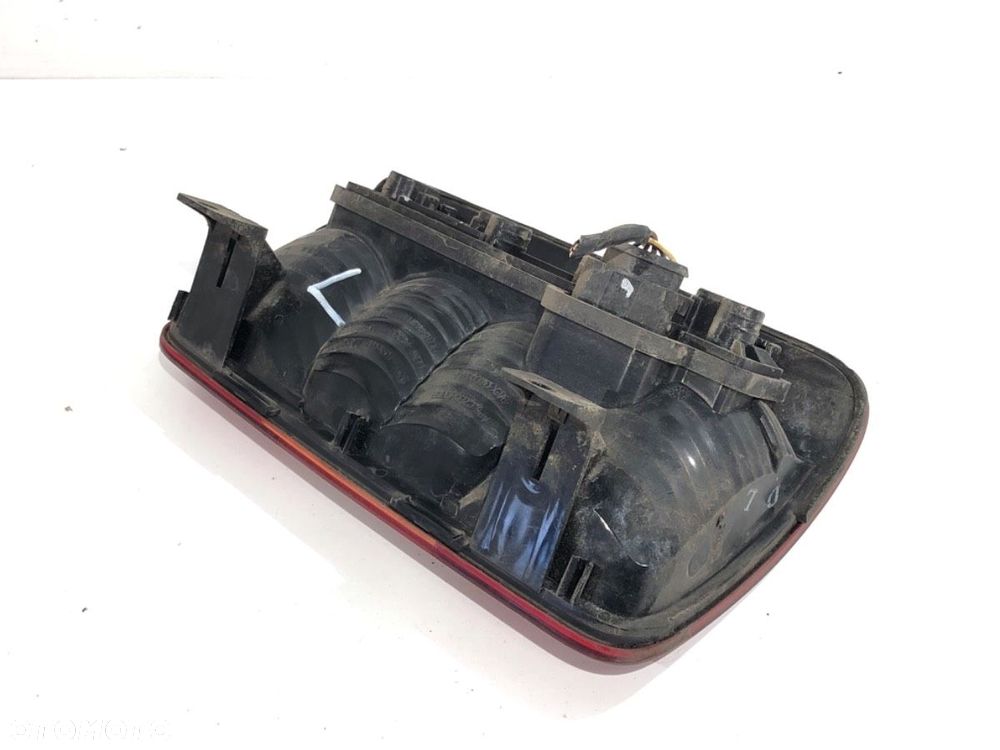 LAMPA LEWY TYŁ  VW CADDY III Nadwozie pełne/minivan (2KA, 2KH, 2CA, 2CH) 2004 - 2015 1.6 75 kW - 4