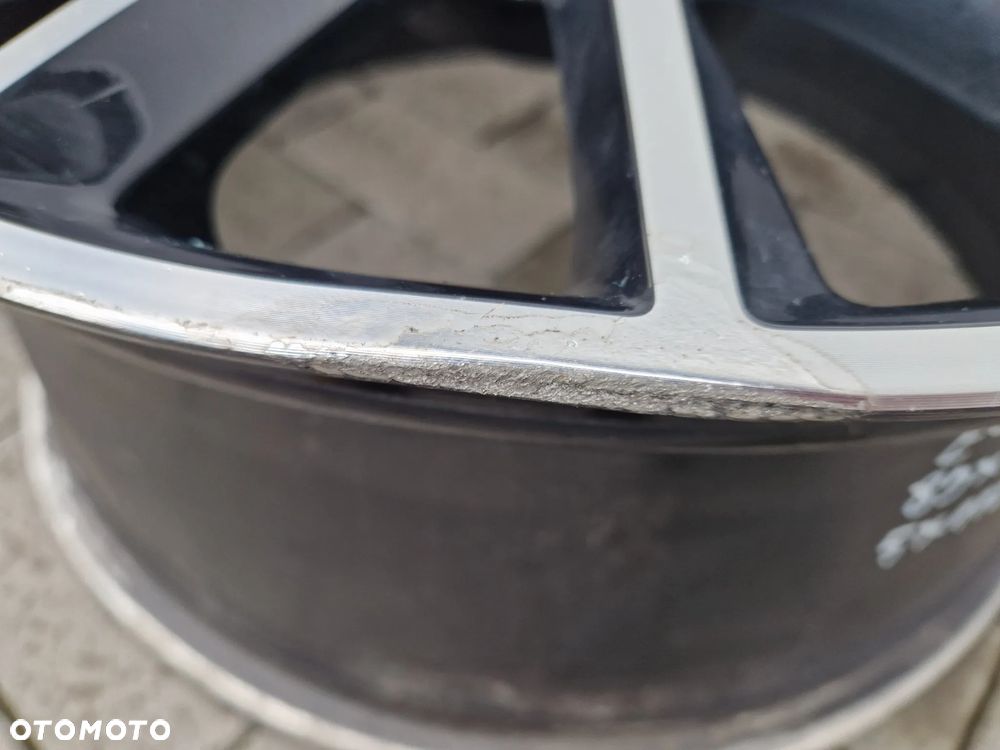 FELGA MERCEDES  E-KLASA W213 W238 8,0JX20H2, ET43, 5x112 AMG - 10