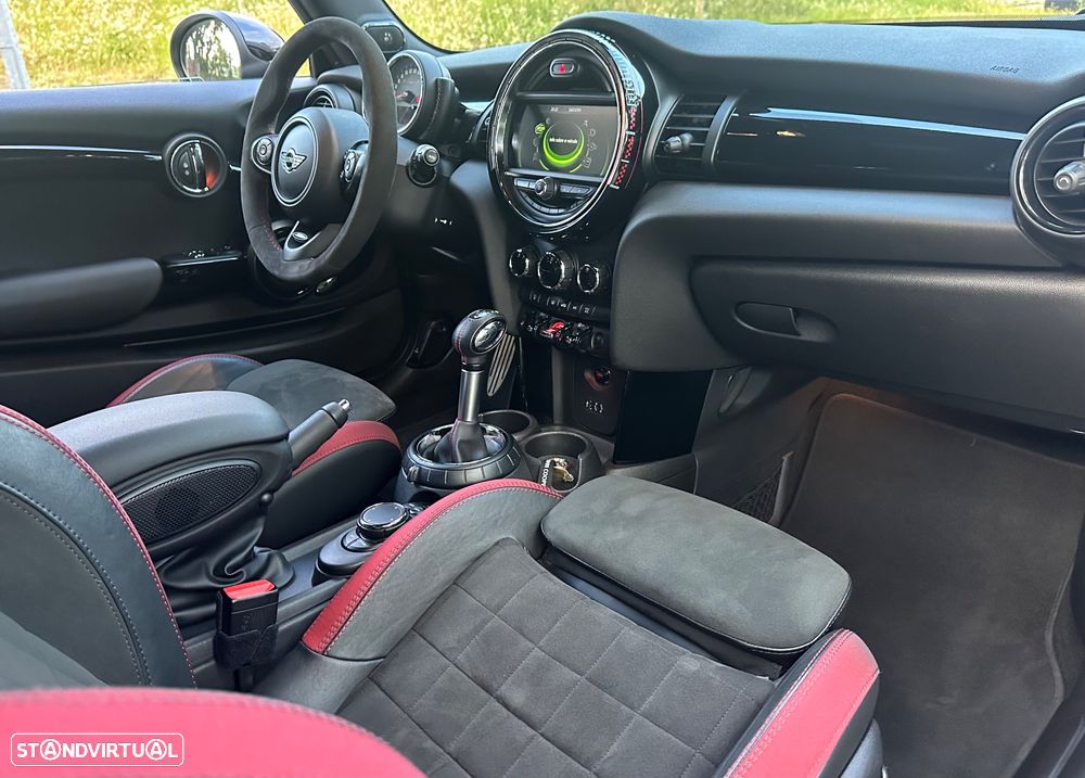 MINI 3 Portas John Cooper Works Auto Desportiva - 28