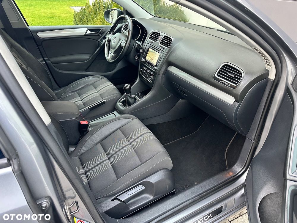 Volkswagen Golf 1.4 TSI MATCH - 9