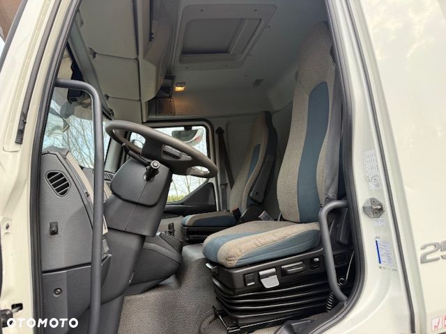 Volvo FL 250 4x2 Skrzynia 18palet / Ładowność 10200kg/Super Stan - 14