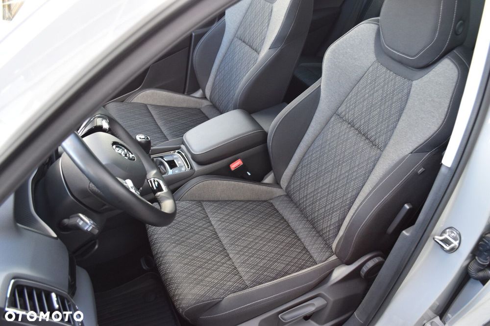 Skoda Karoq 1.5 TSI ACT 4x2 Style - 25