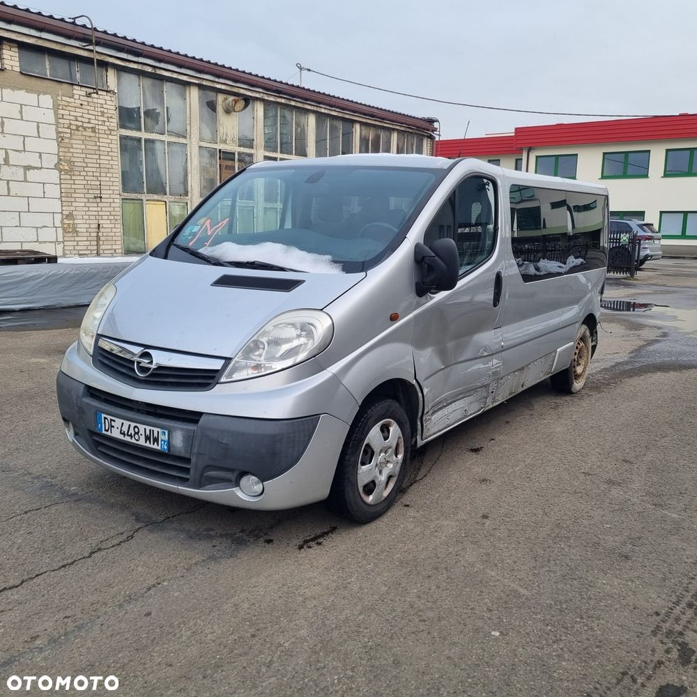 Opel Vivaro - 9