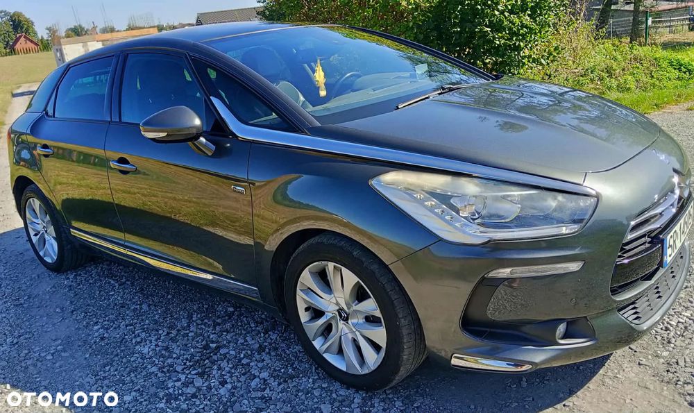 Citroën DS5 2.0 HDi Hybrid4 SoChic MCP - 1