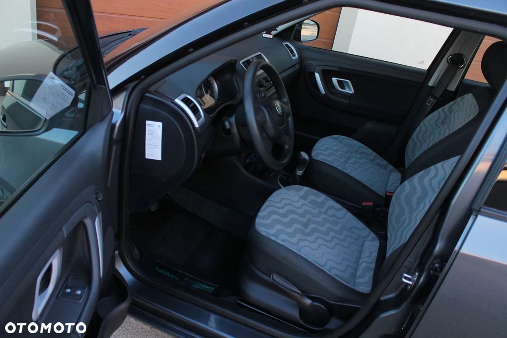 Skoda Fabia 1.2 HTP - 17