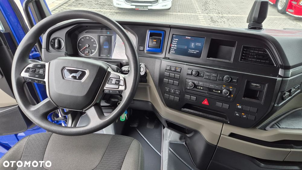 MAN MAN///TGX///26.470///2021///ZESTAW/// TANDEM///PRZEJAZDOWY///7.70+7.70/// LEDY///KLIMATYZACJA POSTOJOWA/// DACH PODNOSZONY/// - 21