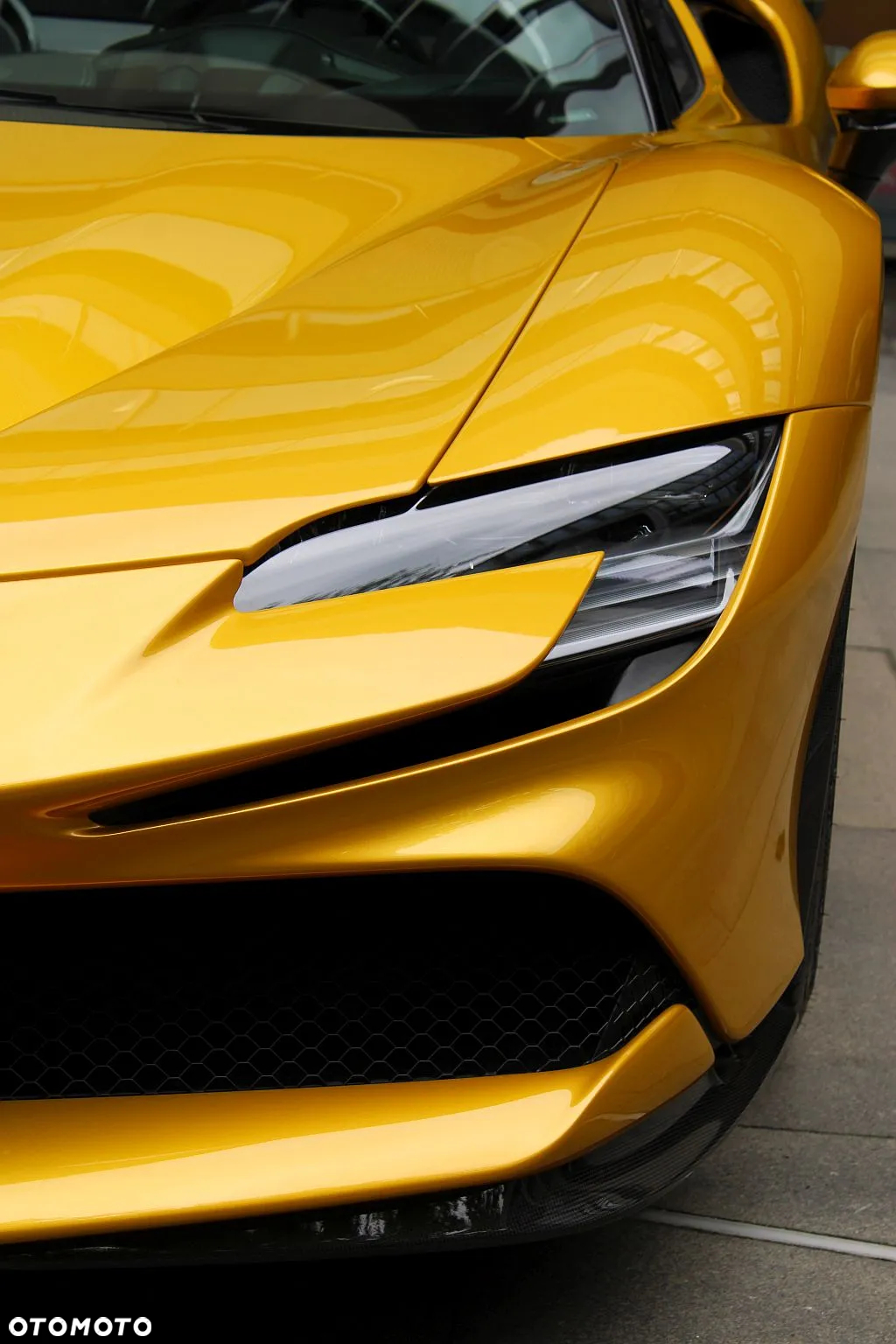 Ferrari SF90 Spider - 9