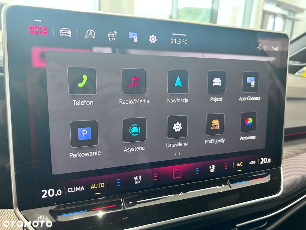 Volkswagen Golf - 30