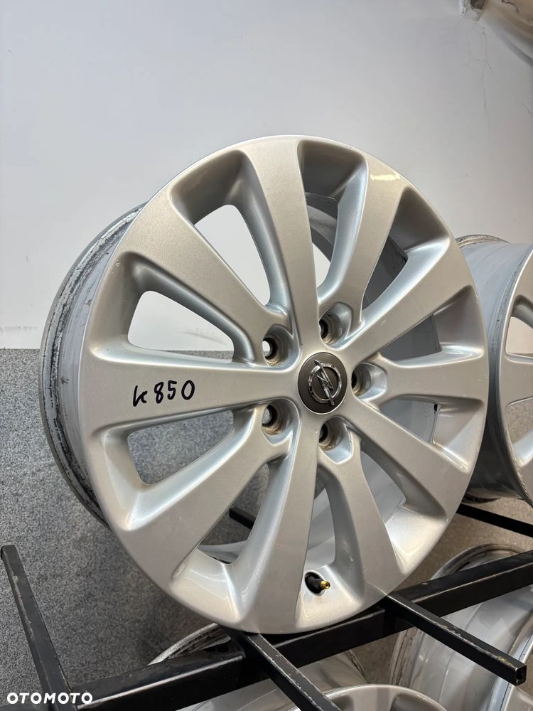 4 Felgi Alu. Opel Astra J, Insignia B,C Zafira C, 17", ET44 - 4