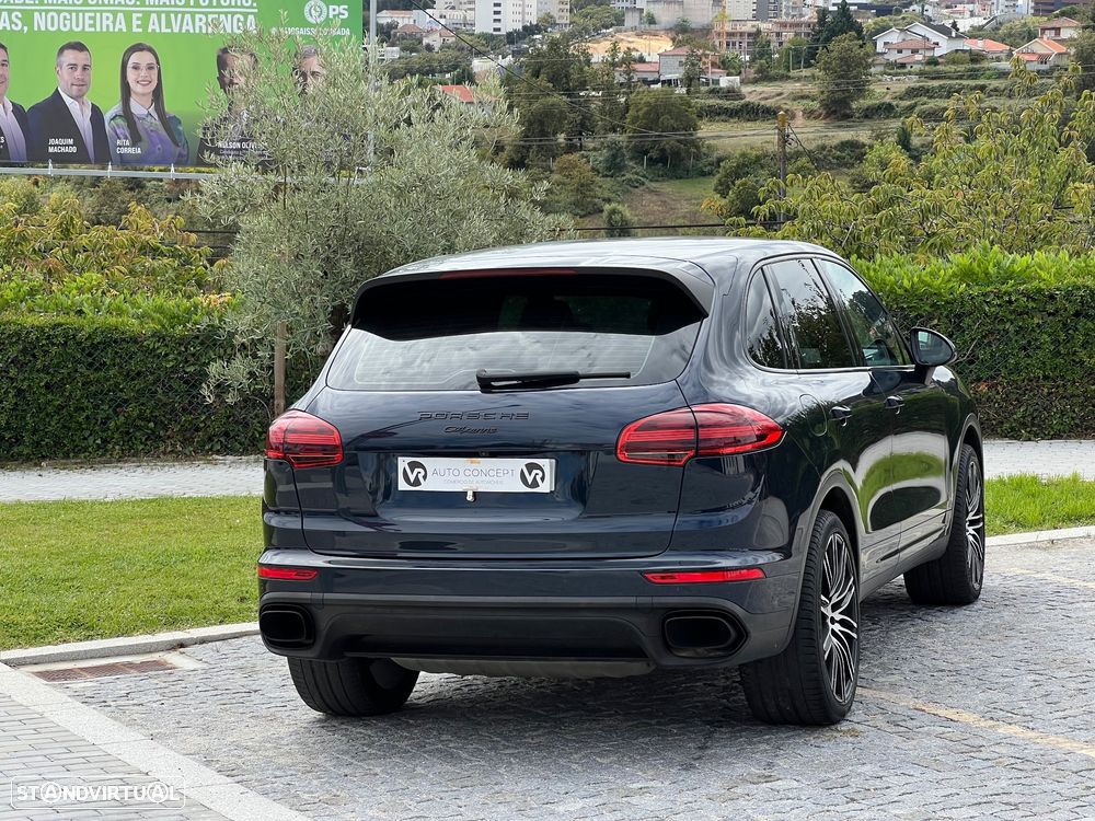 Porsche Cayenne Diesel Platinum Edition - 30