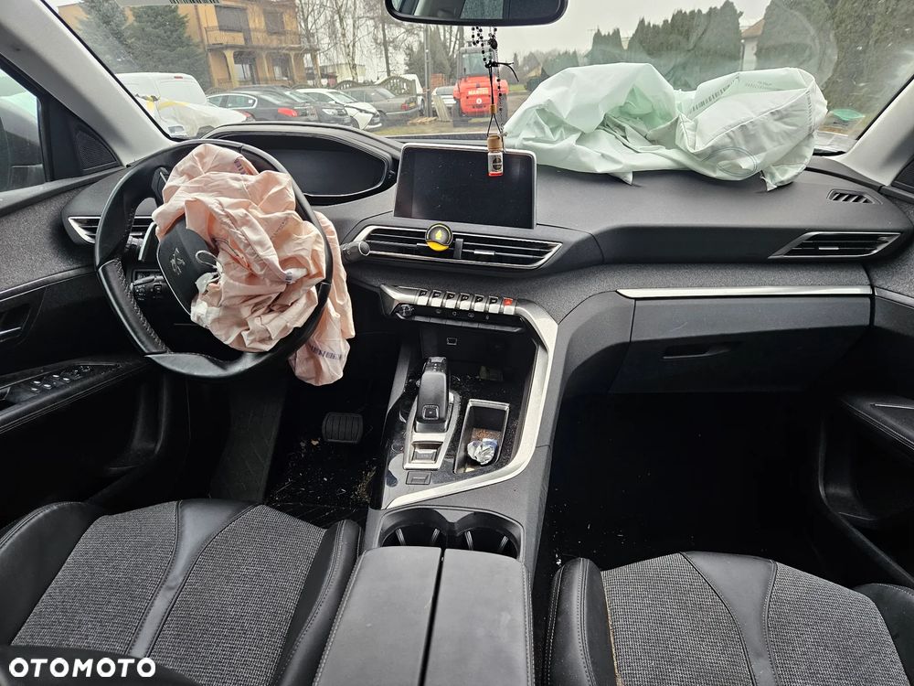 Peugeot 3008 BlueHDi 130 Stop & Start EAT8 Active - 7