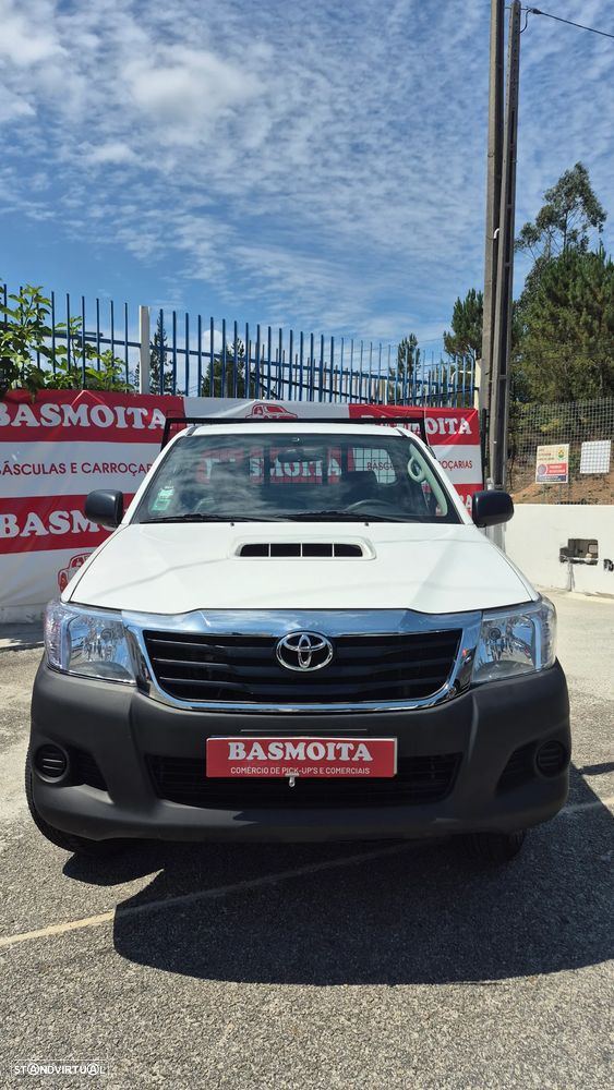 Toyota Hilux - 2