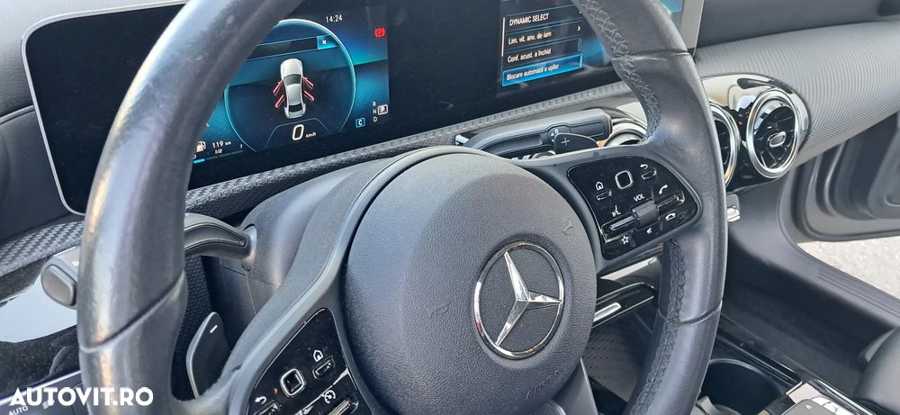 Mercedes-Benz A - 15